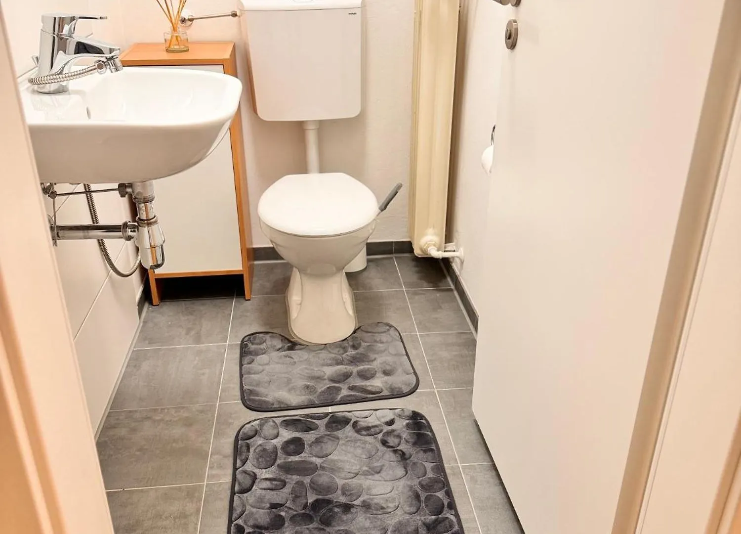 Gemuetliches 1 Zimmer Apartment Augsburg